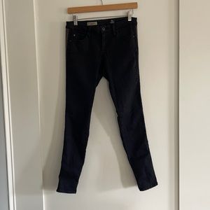 AG Adriano Goldschmied TUX JEANS in black/stud. Super skinny. Size 27R.